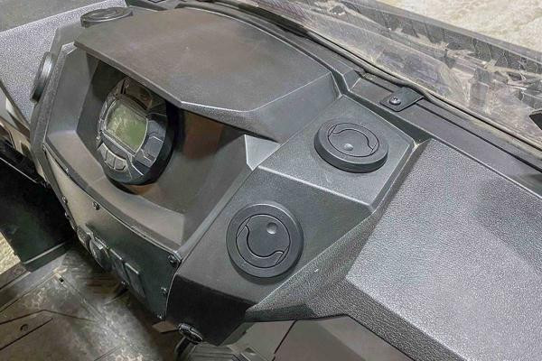 Tracker 800SX Cab Heater with Defrost – Inside Cab Mount (2019-Current)