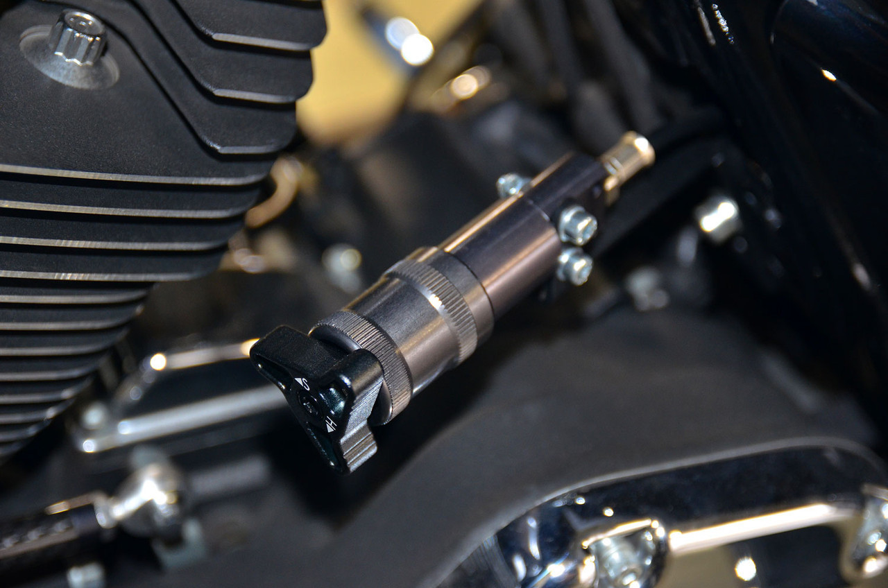 12.85in Bitubo WME22V3 Rear Shock Set Black w/ Remote Adjustable Preload H-D Touring (14-20)