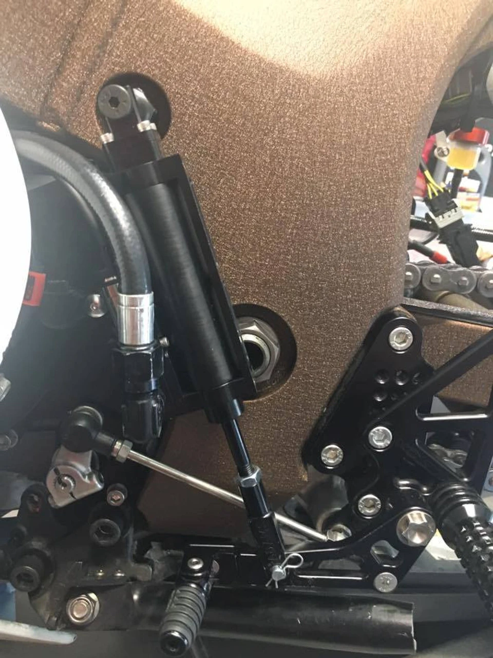 RSR Direct Shift Air Cylinder Assembly