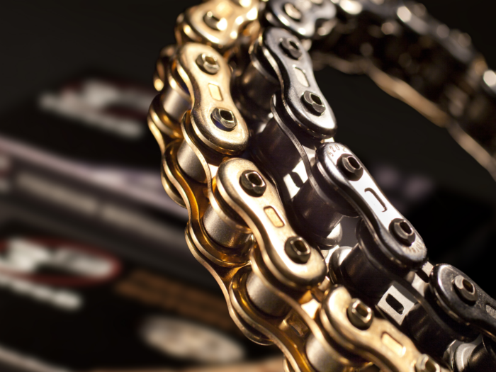 Ek 520 GP 3D Rivet Master 120 Links- Gold