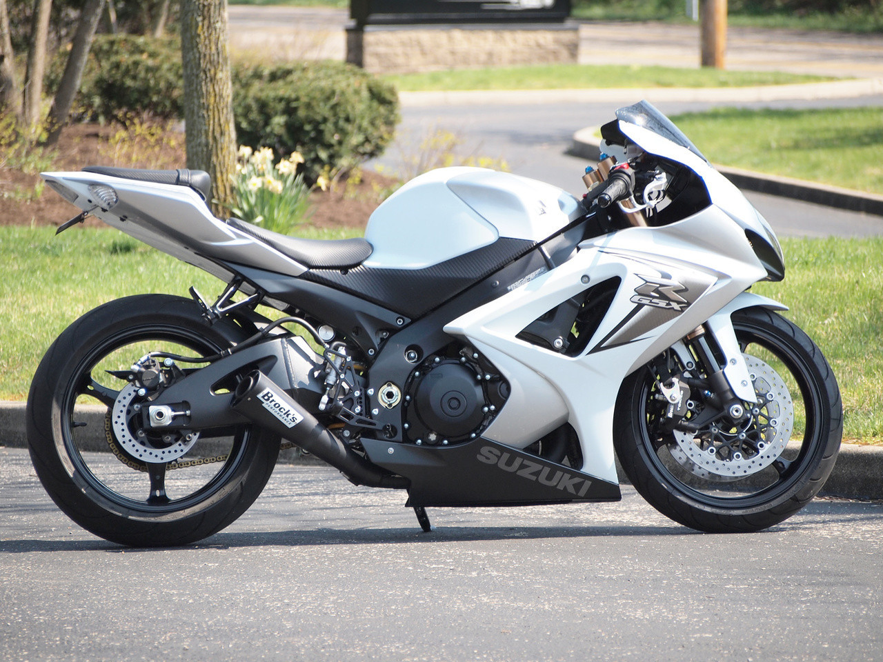 Alien Head Full System Black 14" Muffler GSX-R1000 (07-08)
