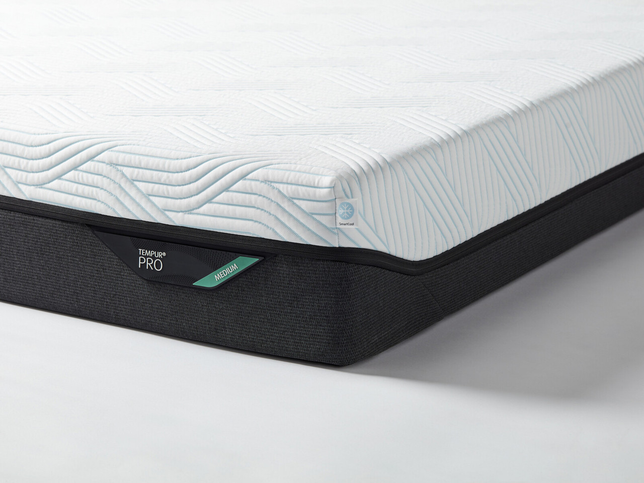 Tempur Pro Smartcool Mattress King White