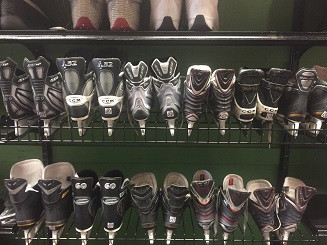 Skate Displayer Shelf with Brackets for Streater Standards