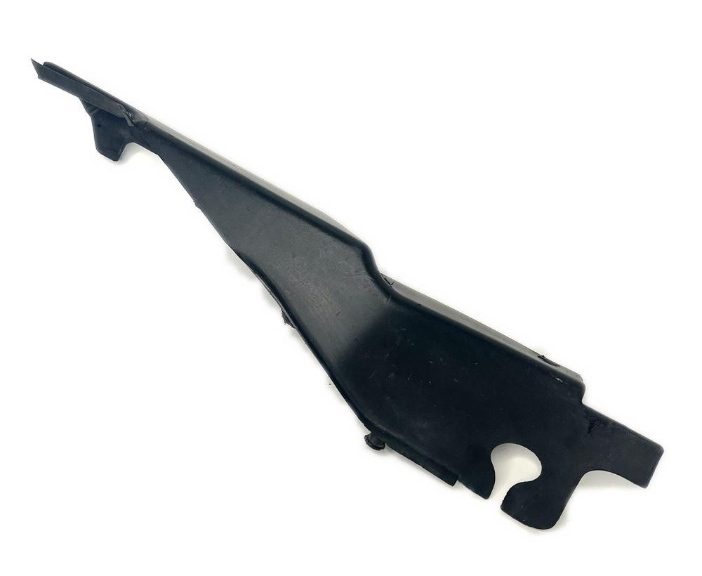 2005 - 2013 C6 Corvette Air Inlet Screen Component OEM 15822872