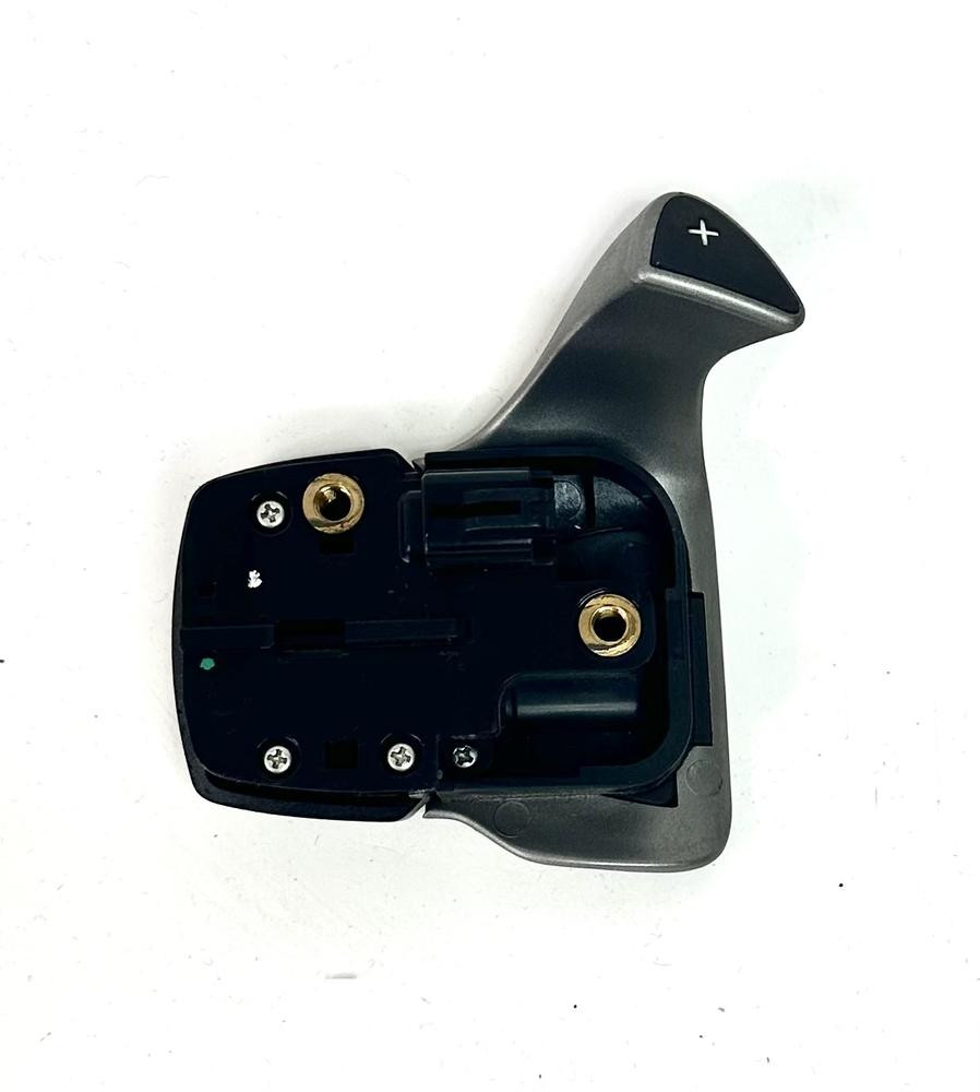 2006 - 2011 C6 Corvette Manual Control Shifter Passenger Side (Right RH) OEM 15858706