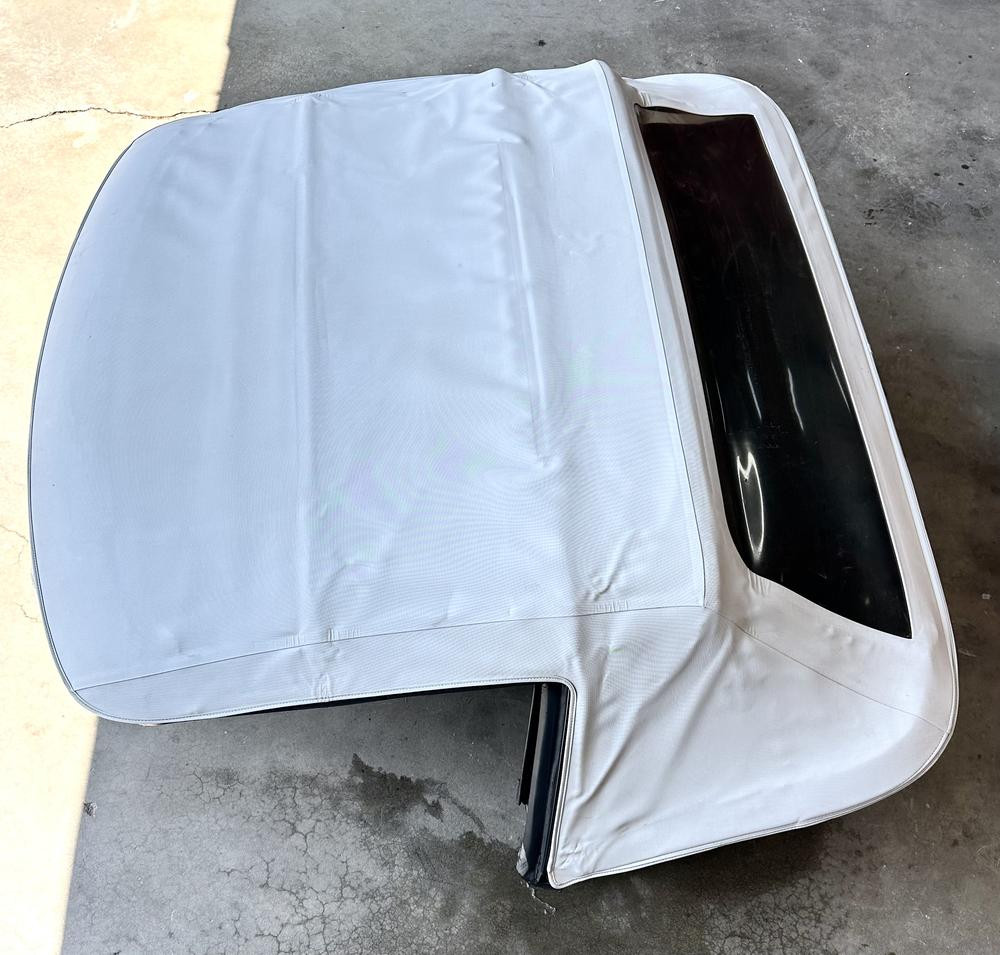 1991 - 1996 C4 Corvette Convertible Top Assembly Arctic White OEM 10276976