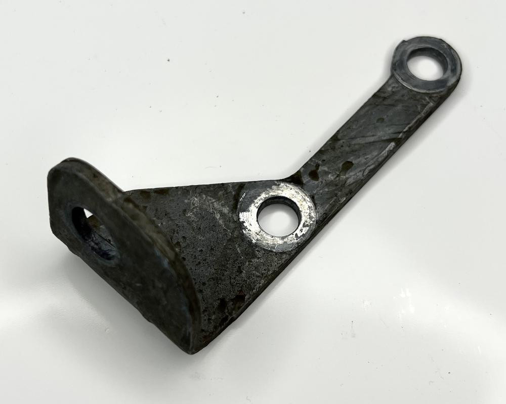 1997 2004 C5 Corvette Parking Brake Cable Bracket Passenger Side