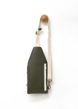 Sling Crossbody - Daisies