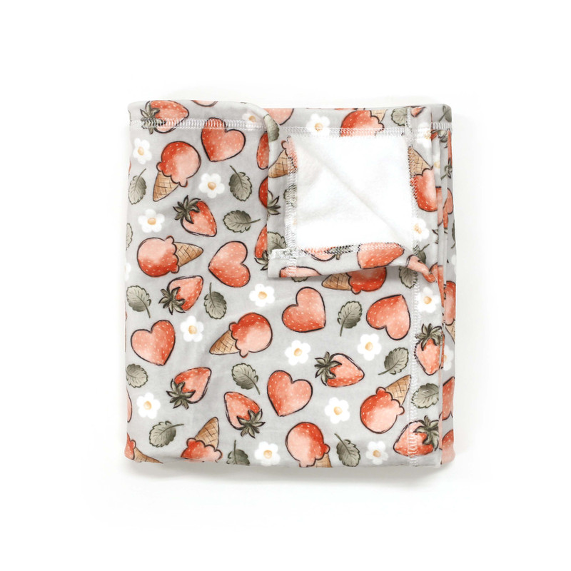 Cuddle Blanket - Strawberry Ice Cream