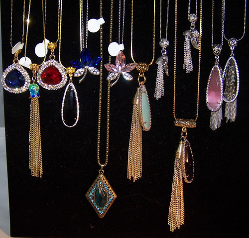P-26 Wholesale Lot Jewelry Necklaces