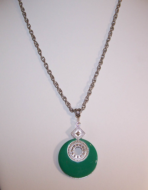 P-125 green pendant