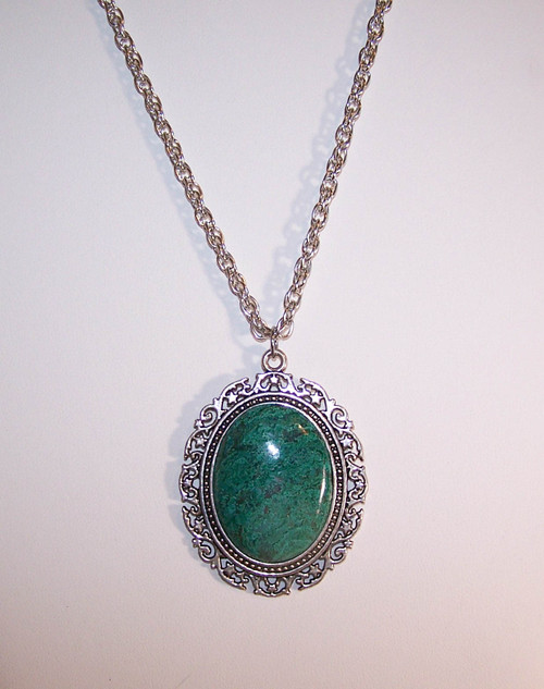 P-127 Turquoise Cabochon pendant