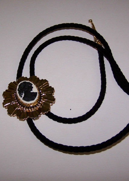 Black Cameo bolo tie 15-015