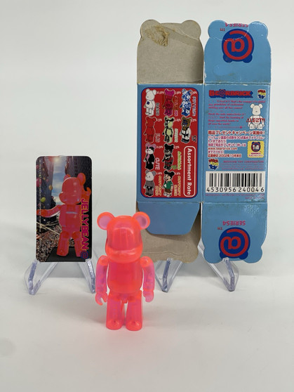 Bearbrick Series 4 Jellybean Clear Neon Pink