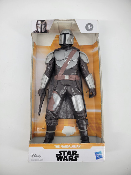 Star Wars THE MANDALORIAN 9" Action Figure w/Handgun NIB Disney Toy