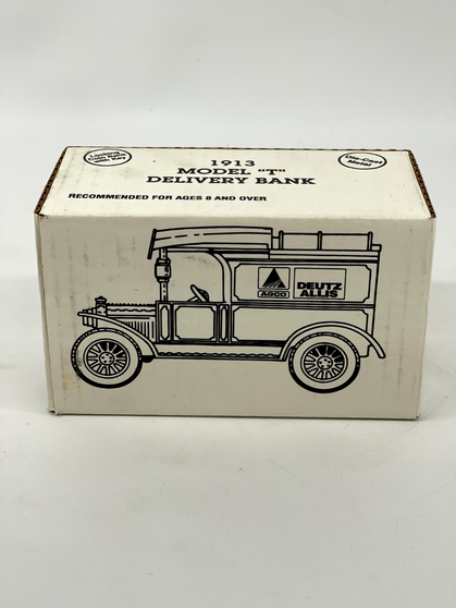 ERTL 1913 Model "T" Delivery Truck Bank 1:25 Scale 1992 AGCO Deutz Allis Farm 