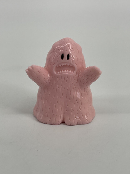 Sofubi Uamou Big Hairy Monster - Pink