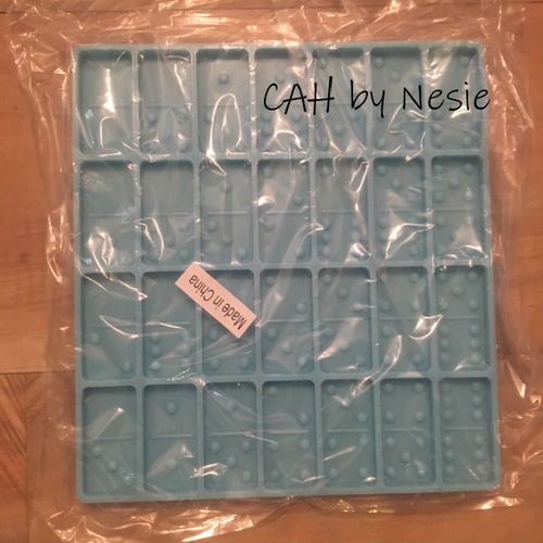 Domino Mold 3