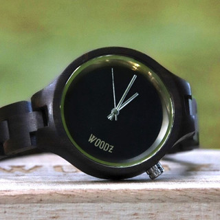 Houten Horloge noa donker | strak zwart houten horloge | verstelbaar bandje