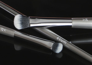  The Best Vegan Makeup Brushes For Your Makeup Kit and Collection