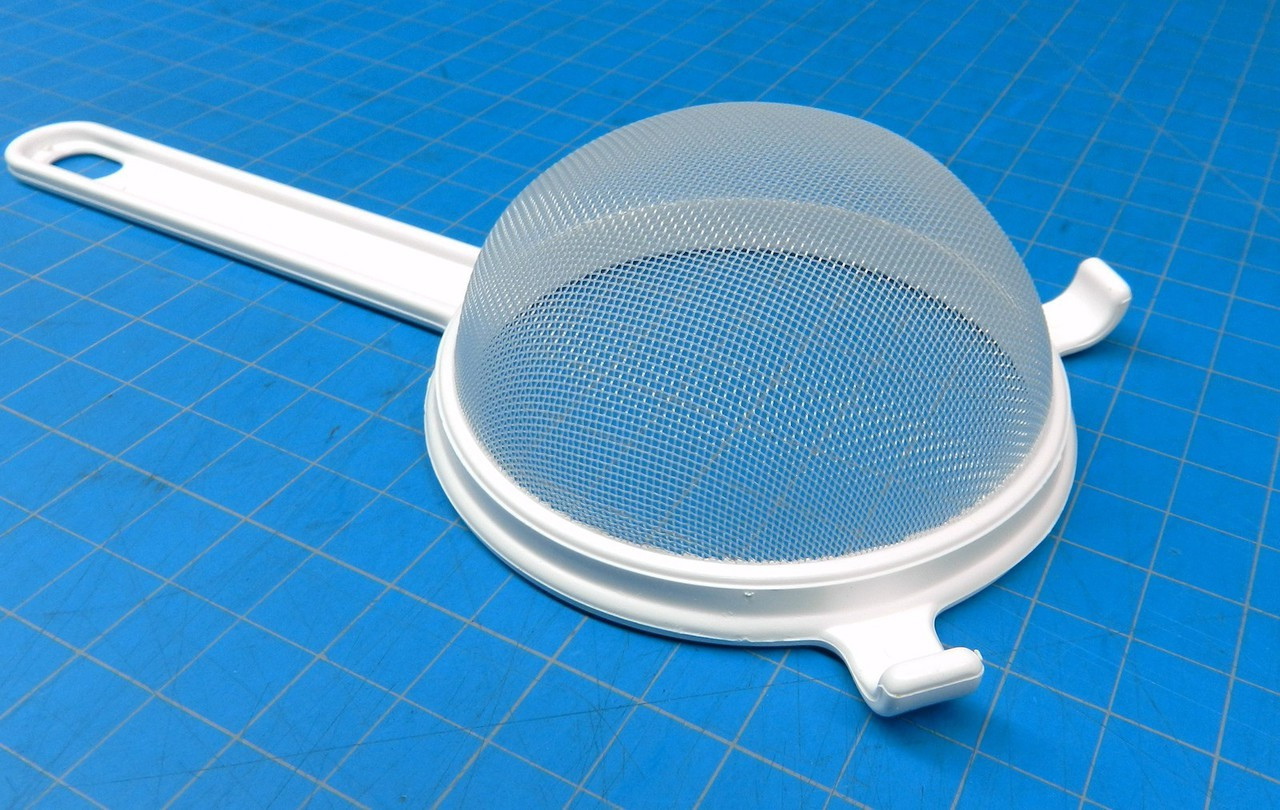 Plastic Strainer Cooking 3-1/2" Swiss Made 100% Plastic and Nylon Polyester Mesh