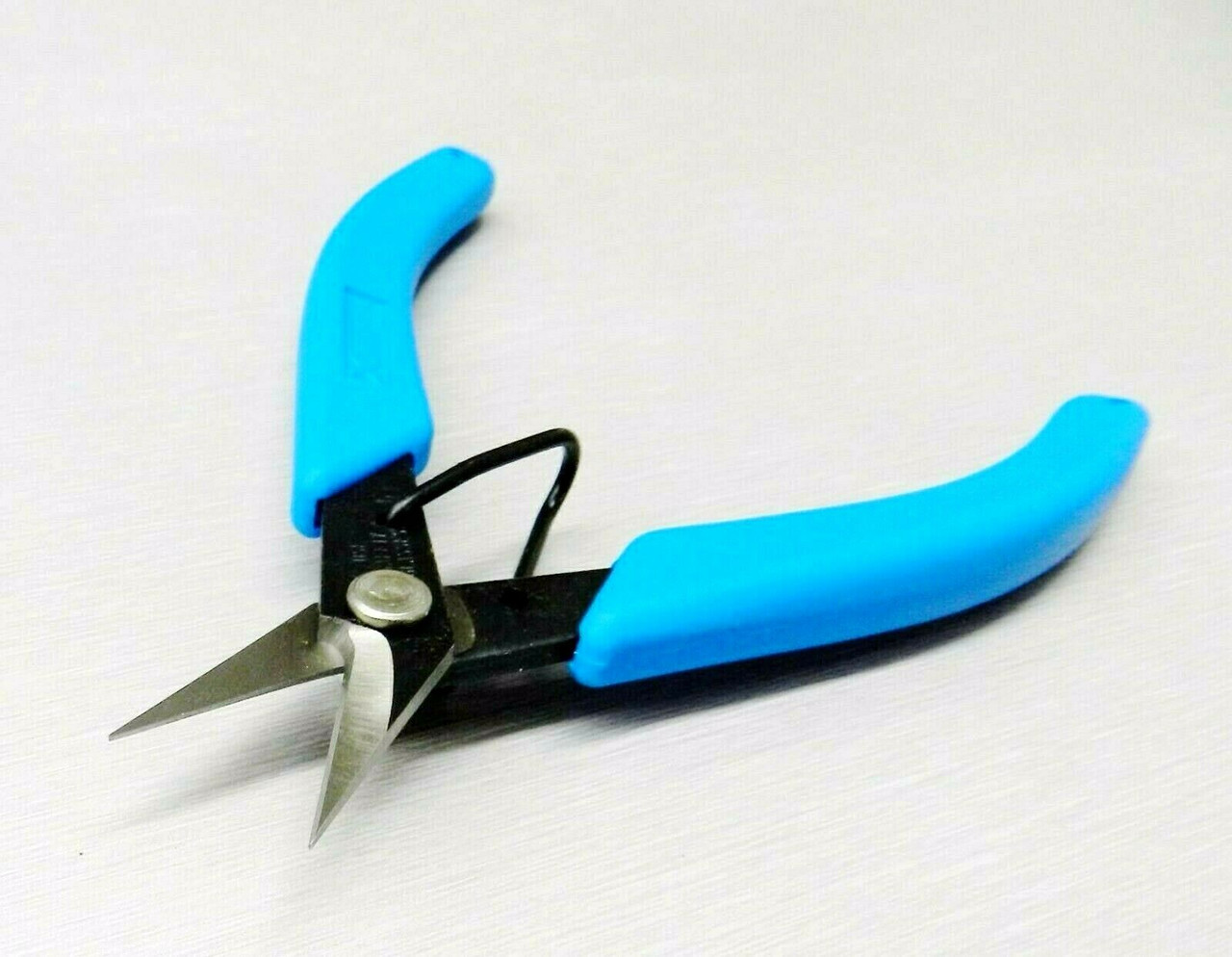 Xuron 9180NS Shear Fiber Cutter NON Serrated Scissors for Thread Made In USA
