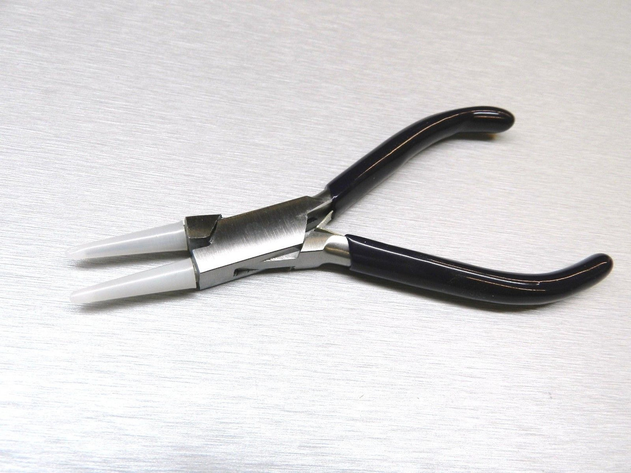 Nylon Jaw Pliers - Half Round Half Flat Nose 