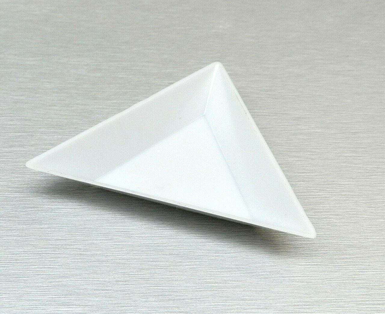 5 White Plastic Triangle Sorting Trays Gemstone Rhinestones Crafts Bead Work