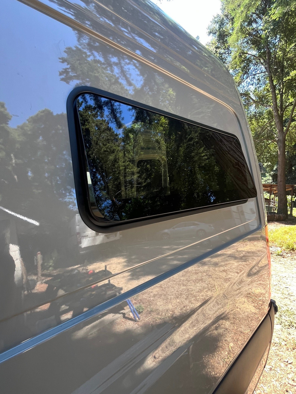 VWD Premium Awning Van Bunk Window - Universal Fit for Camper Vans ...