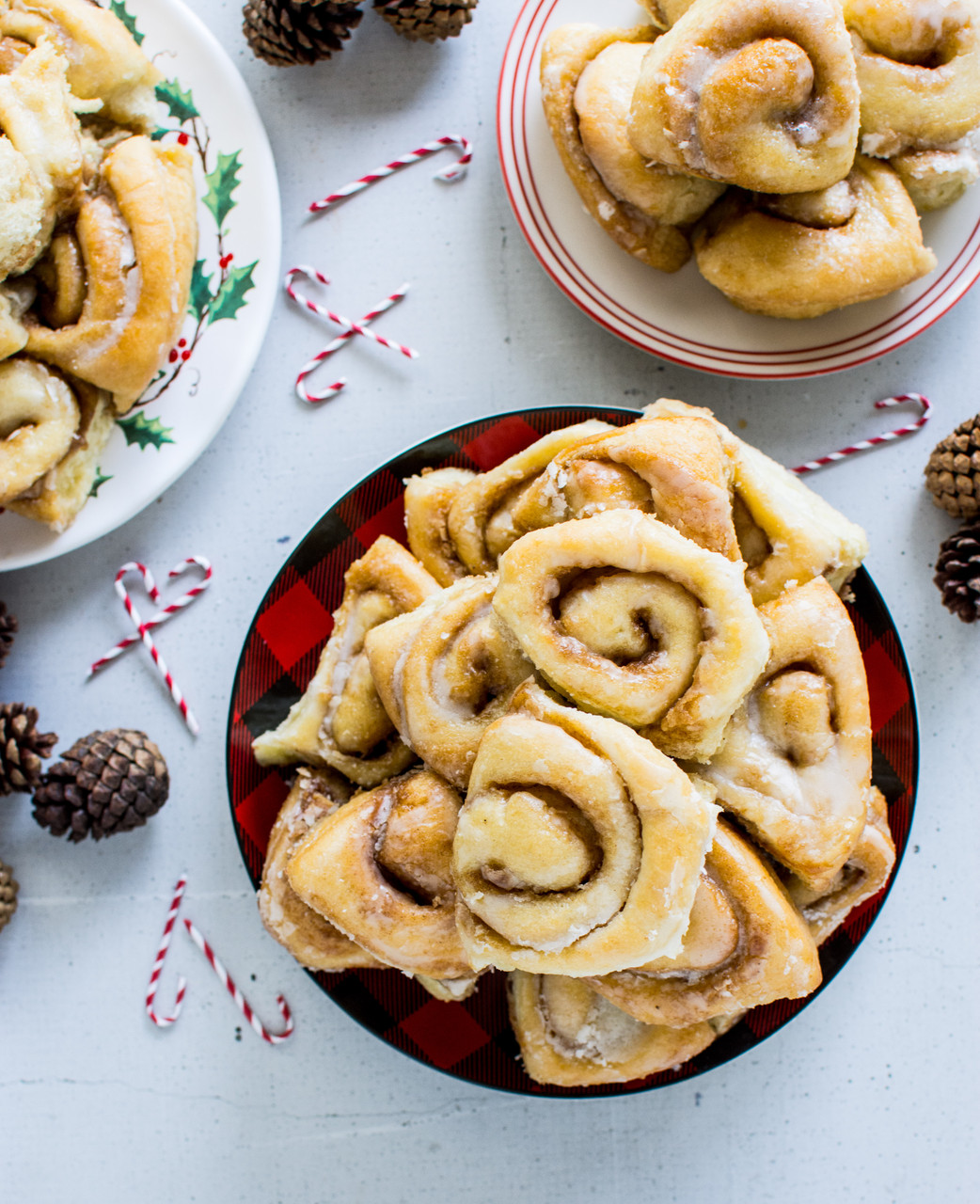 mimi トナー1 ロザトロール1 The Sampler: 1 pan Classic Cinnamon Rolls & 1 pan Cranberry Walnut