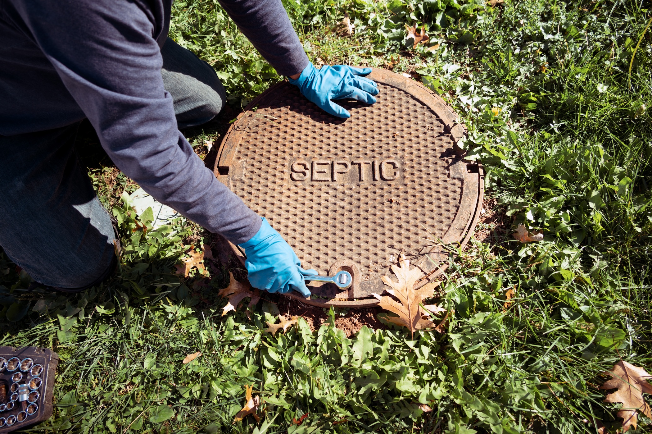 Are Bidets Septic‑System Friendly? Your Tank Will Thank You