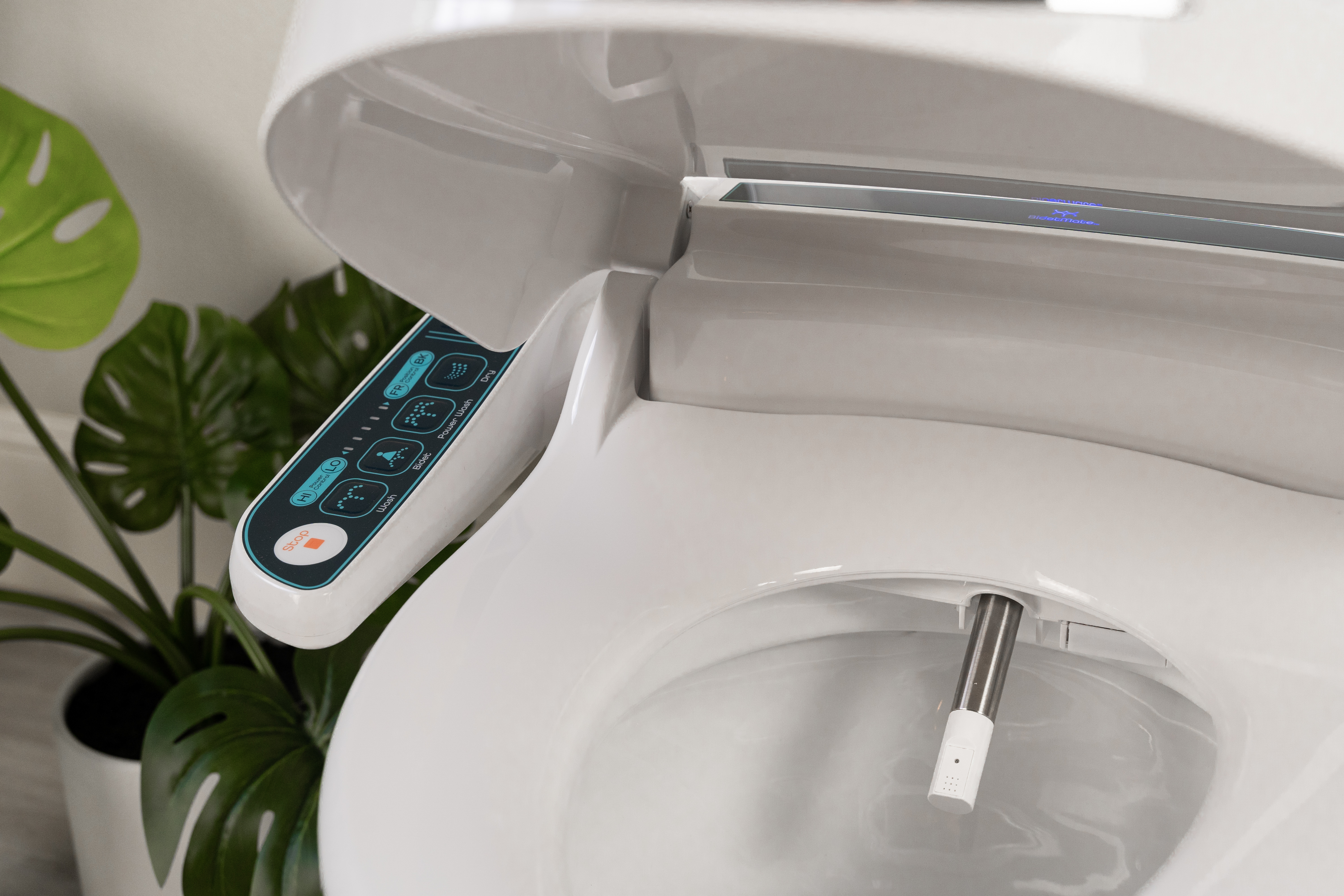 BidetMate 2000 Series: A Wash for Every Occasion