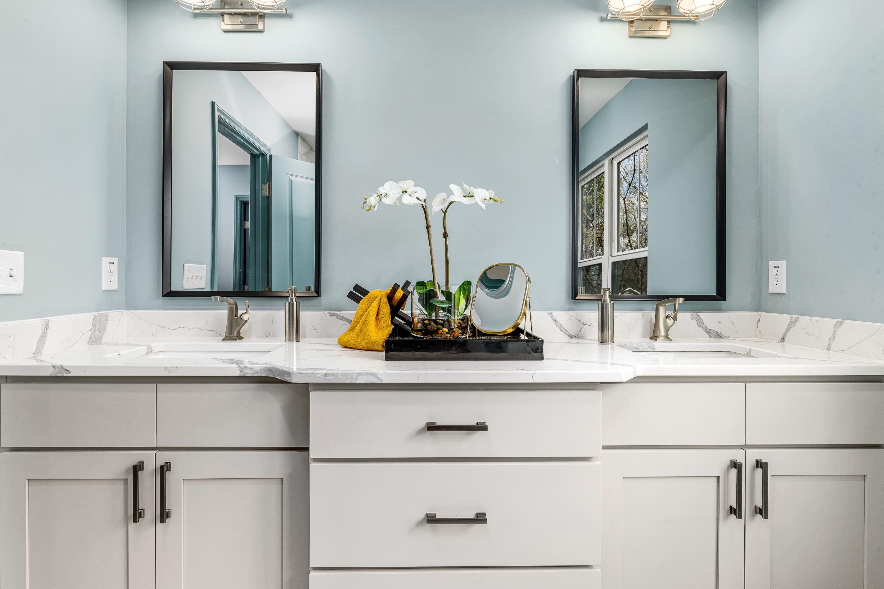 Elevate Your Bathroom Design: Tips for Matching Fixture Finishes