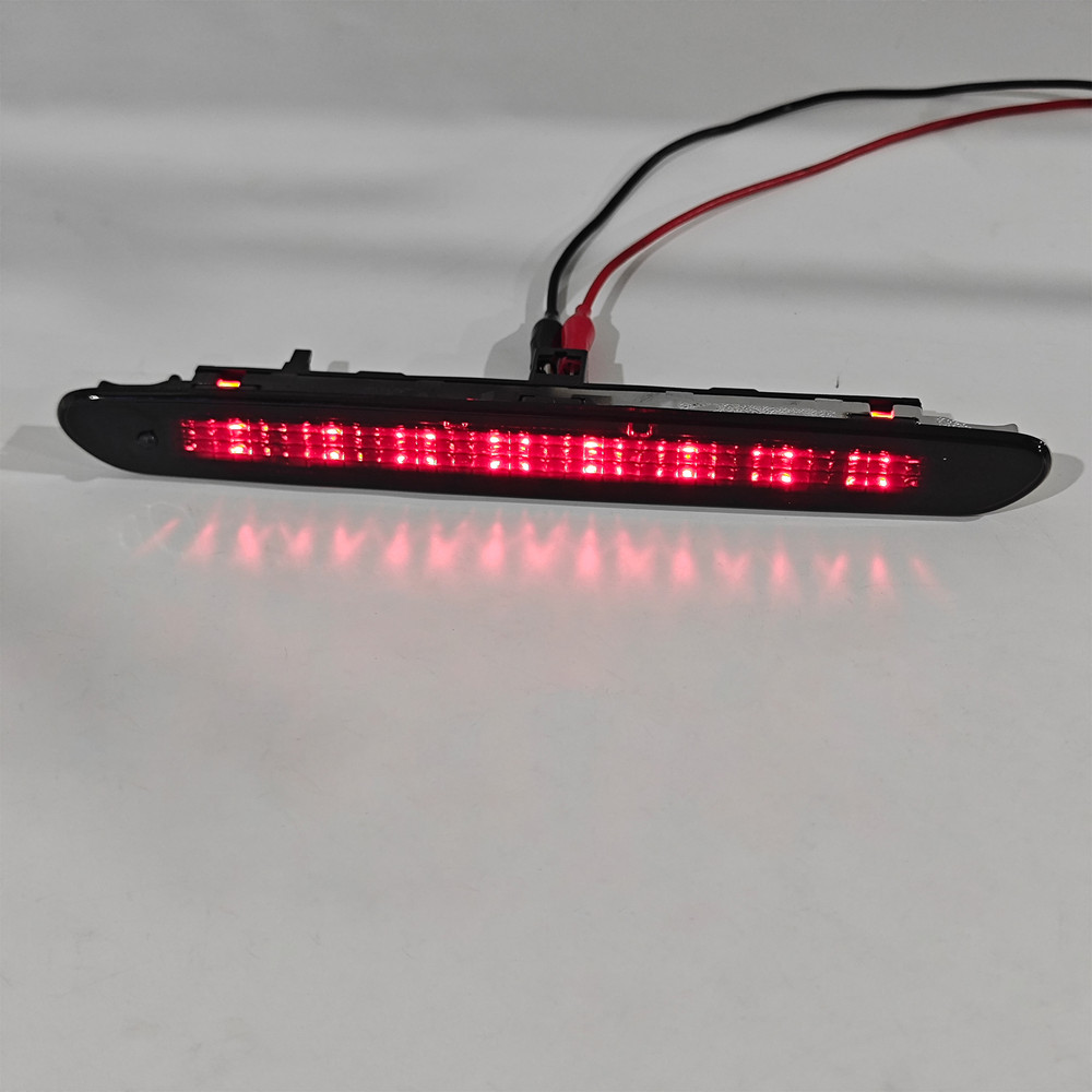 2005-2018 Fiat Grande Punto Rear Third Brake Light Lamp 51974522 Black Generic