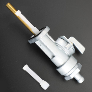 Petcock Fuel Gas Tap Valve For Yamaha DT100 DT125 DT175 DT250 DT360 438-24500-01