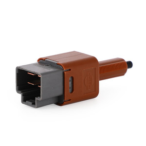 Brake Pedal Switch ASSY-STOP Lamp 25320JN00A For Nissan Patrol Y62 VK56