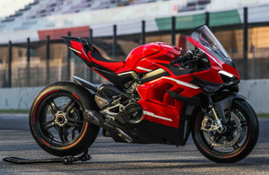 2020-2021 Ducati Panigale V4 V4S V4SP V4R Injection Fairing Kit Bodywork #104 Amotopart
