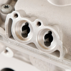 2009-2010 Audi A4 2.0L CVT FWD Base Sedan Complete Engine Cylinder Head Assembly With Crankshaft 06H103064L