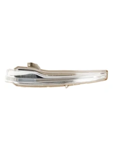 Right Side Mirror Turn Signal Light For Mercedes-Benz W Series W205 A0999067401