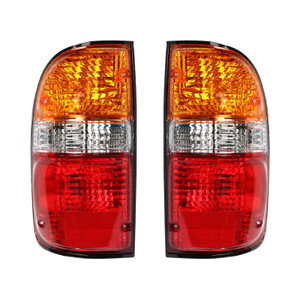 2PCS Rear Tail Lights Lamps For Toyota Tacoma 2001-2004 W/Bulbs