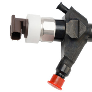 Nissan Navara D40 YD25 Euro4 Pathfinder R51 YD25 Euro4 Navara 2.5 dCi 4PCS Fuel Injector 095000-6250 Generic