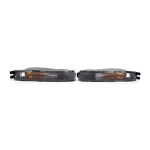 2012-2019 Volkswagen Beetle 1 Pcs Front Bumper Left+Right Turn Signal Light Black and Clear 5C5953041A Generic