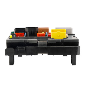 2008-2013 Peugeot 308 BSM-R06 Fuse Box 9675878780 Generic