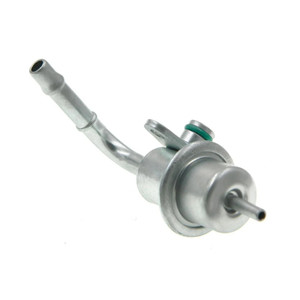 2002-2003 Nissan Frontier 2.4L Fuel Pressure Regulator 22670-3S50A Generic