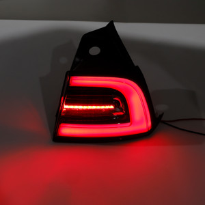 2017-2023 Tesla Model 3 LED Tail Lamp Outer Rear Left+Right Tail Light 3 Pin 1077399-00 Generic