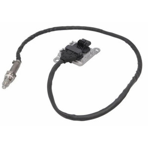 Nitrogen Oxide NOx Sensor 90335590 SNS3047B For Holland Case IH Tractors