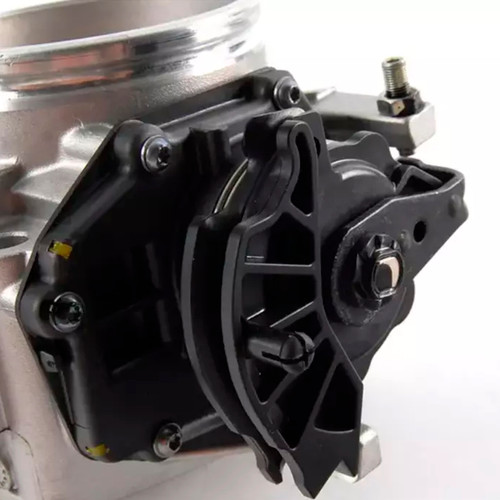 Throttle Body 13541433414 For BMW 3series E46 98-00 5 series E39 95-03