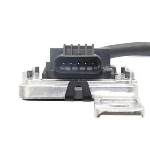 2010-2015 Audi Q7 4LB TDI 3.0L Front Nitrogen Oxide Nox Sensor 059907807Q Generic
