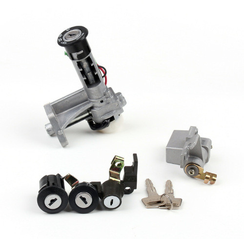 Ignition Switch Lock ; Fuel Gas Cap Key Set Fit For Suzuki AN125 (CF42A) VECSTAR 1995-2000 AN150 (CG41A) VECSTAR 1996-2000