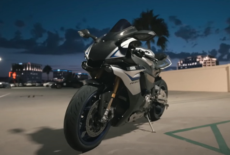 BMW S1000RR New Custom Fairing Removal Installation | MotorGenic